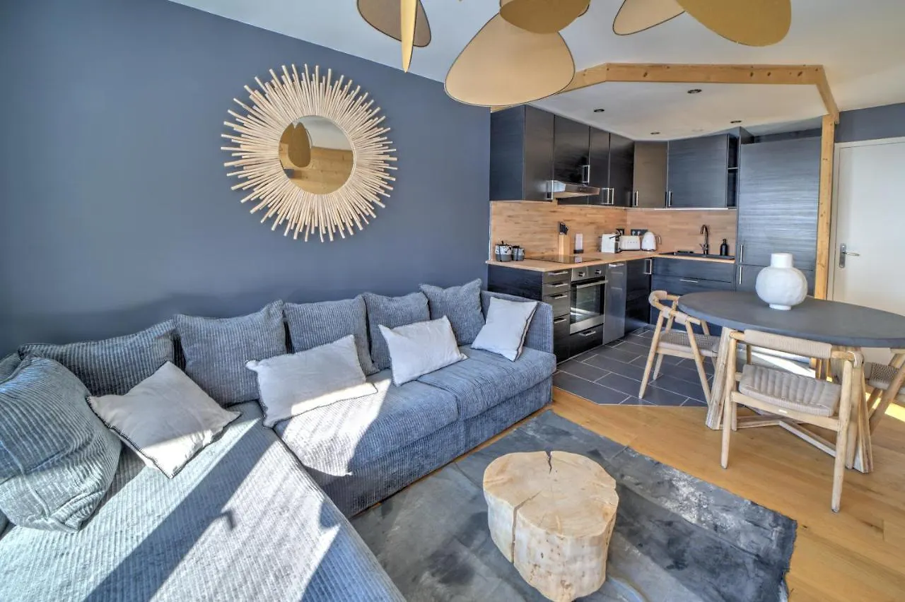 Myhome - Le Kachassa - Schuss Bel Appartement 4 Pax Tignes Val Claret 0*,  France