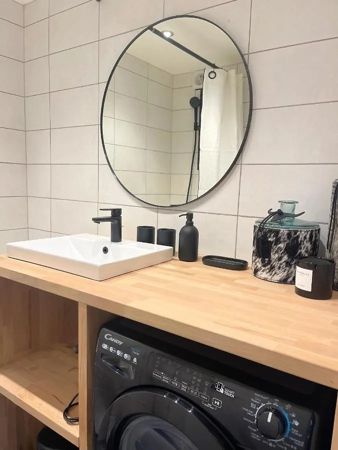 Myhome - Le Kachassa - Schuss Bel Appartement 4 Pax Tignes Val Claret 0*,  France